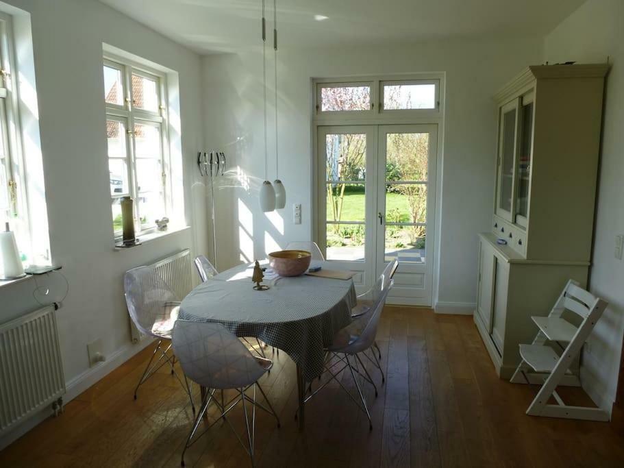 Warnkenhagen  Traumhaftes Luxus-Ferienhaus מראה חיצוני תמונה