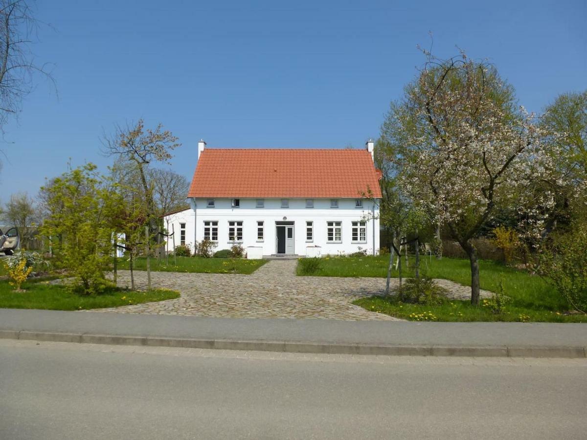 Warnkenhagen  Traumhaftes Luxus-Ferienhaus מראה חיצוני תמונה